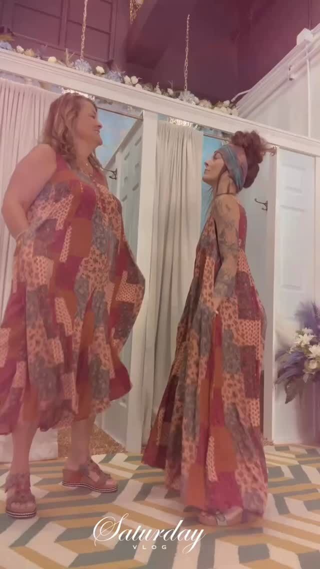 How it feels to be a small business owner during July. 
Can anyone relate? 😂💃🏻🌞🌿 @roselyns_lh 

JUMPSUIT by @easelonline 
Size S,M,L available.

#roselynsonfirst  #downtownhickory #smallbusiness #boutique #boutiquehubmember #twinningiswinning #momanddaughtergoals❤️✨⭐️